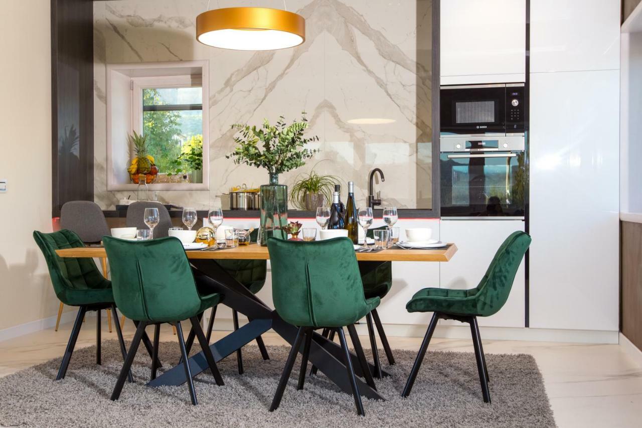Apartmani Paklenica Noa スタリグラード エクステリア 写真