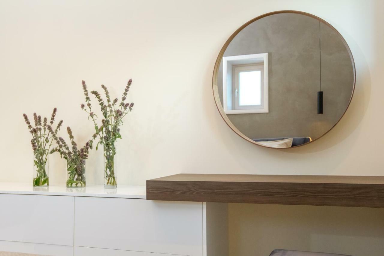 Apartmani Paklenica Noa スタリグラード エクステリア 写真