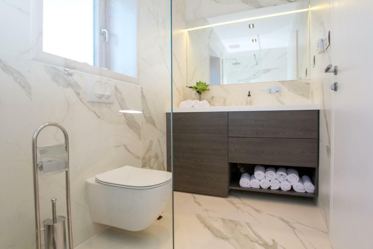 Apartmani Paklenica Noa スタリグラード エクステリア 写真