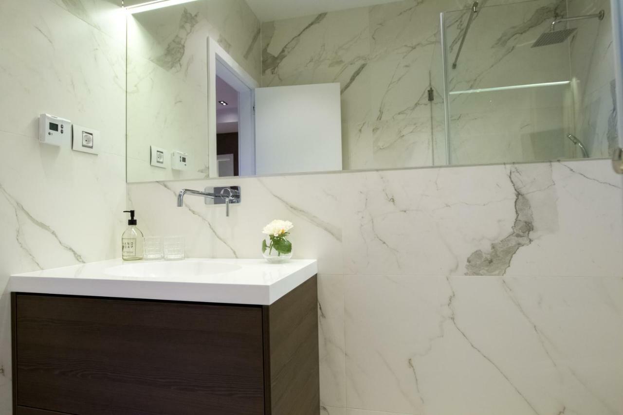 Apartmani Paklenica Noa スタリグラード エクステリア 写真