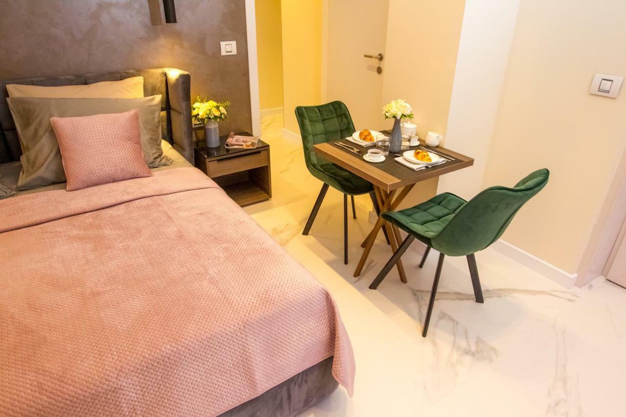 Apartmani Paklenica Noa スタリグラード エクステリア 写真